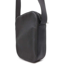 将图像加载到图库查看器中，LOEWE Anagram Shoulder Bag Black Leather PVC
