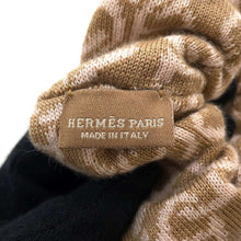 将图像加载到图库查看器中，HERMES Scrunchie Claudia Naoussa Beige/Rose Cashmere70% Silk30%
