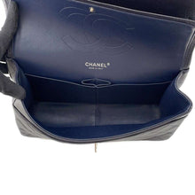 Load image into Gallery viewer, CHANEL Matelasse W Flap ChainShoulder Bag Navy A58600 Caviar Leather Size 30
