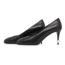 将图像加载到图库查看器中，CHANEL CC Logo Pumps Black G34136 Leather Patent Leather Size 38 1/2C
