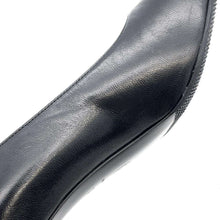 将图像加载到图库查看器中，CHANEL CC Logo Pumps Black G34136 Leather Patent Leather Size 38 1/2C
