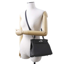 Load image into Gallery viewer, HERMES Kelly Retourne Black Togo Leather Size 25
