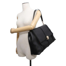 将图像加载到图库查看器中，Chloe Penelope Soft Shoulder Bag Black CHC23US566K15001 Grain Leather Size Large
