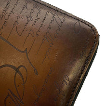 Load image into Gallery viewer, Berluti Calligraphy Itauba Zip Around Chozai Cloth Cacao Leather
