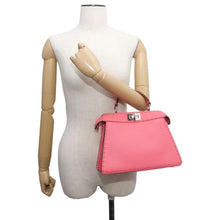 将图像加载到图库查看器中，FENDI Selleria Peekaboo Icy You Pink 8BN327 Leather Size Small
