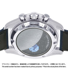 将图像加载到图库查看器中，OMEGA Speedmaster Silver Snoopy Award W42mm Stainless Steel Nylon Silver/Blue Dial 310.32.42.50.02.001
