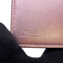 将图像加载到图库查看器中，FENDI FFDiamondWallet Pink 8M0480 Laminated leather
