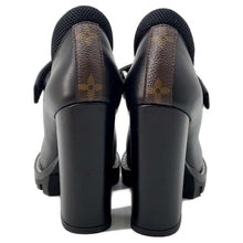 Load image into Gallery viewer, LOUIS VUITTON Star Trail・Line Pumps High heels Noir Calf Leather Monogram Size 34
