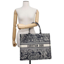 将图像加载到图库查看器中，Dior Book Tote Reverse Toile de Jouy Navy/White M1286ZRGO Canvas Size Large
