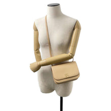 将图像加载到图库查看器中，LOEWE Goya Shoulder Bag Beige A896N09X01 Leather Size Small
