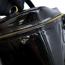 将图像加载到图库查看器中，CHANEL Vanity 2way Bag Black Patent Leather
