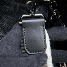 将图像加载到图库查看器中，FENDI 2wayShoulder Bag Black 7VA451 Nylon
