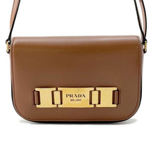 将图像加载到图库查看器中，PRADA Logo Shoulder Bag Brown Leather
