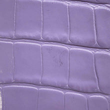 将图像加载到图库查看器中，BALENCIAGA Large shopping bag lilac 693805 Embossed Leather
