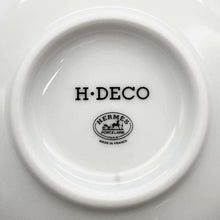 将图像加载到图库查看器中，HERMES H Deco Soy Sauce Dish White/Black Porcelain
