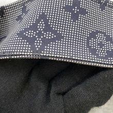 Load image into Gallery viewer, LOUIS VUITTON Monogram Mahina ChainShoulder TShirt Size M Navy1ABCC8 Cotton100%
