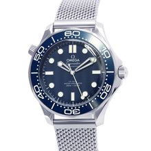 将图像加载到图库查看器中，OMEGA Seamaster Diver 300M Co-Axial Master Chronometer Bond Movie 60th Anniversary W42mm Stainless Steel Blue Dial 210.30.42.20.03.002
