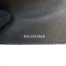 将图像加载到图库查看器中，BALENCIAGA BB Logo Compact Wallet Silver 601387 Leather
