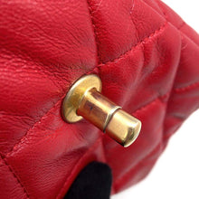 将图像加载到图库查看器中，CHANEL CHANEL19 Belt Bag Red AS1163 Lambskin
