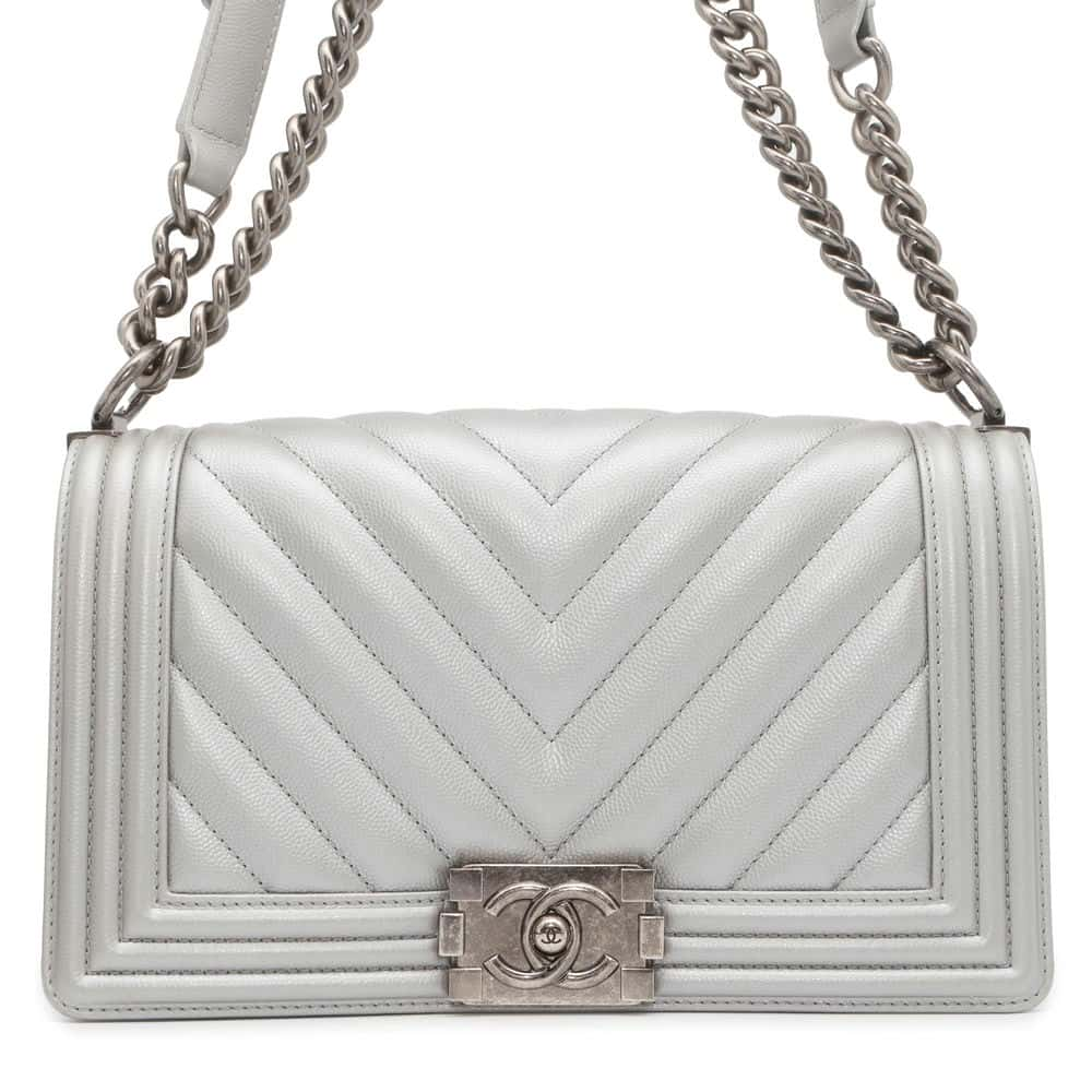 CHANEL Boy Chanel Chevron ChainShoulder Bag Silver A67086 Caviar Leather Size 25