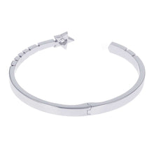 将图像加载到图库查看器中，CHANEL Comet Collection Bracelet Size SJ11491 18K White Gold
