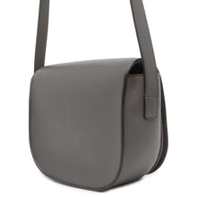 将图像加载到图库查看器中，CELINE Folco Cuir Triomphe Flap Shoulder Bag Gray 19826 Leather
