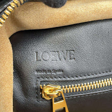 将图像加载到图库查看器中，LOEWE Amazona 2WAY Handbag Black 352.30.N22 Leather Size 36
