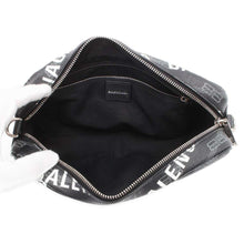 将图像加载到图库查看器中，BALENCIAGA BBMonogram Signature Shoulder Bag Black/White 702723 PVC
