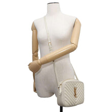 将图像加载到图库查看器中，SAINT LAURENT PARIS Lu Camera Shoulder Bag Ivory 715232 Leather
