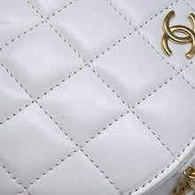 Load image into Gallery viewer, CHANEL Matelasse ChainClutch Shoulder Bag White AP3088 Lambskin
