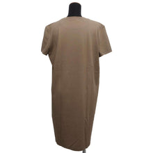 Load image into Gallery viewer, HERMES One-piece dress with embroidery pocket Size 42 Khaki Cotton100%
