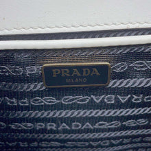 将图像加载到图库查看器中，PRADA Saffiano Leather ChainShoulder Bag White 1BD200 Leather
