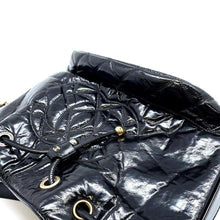 将图像加载到图库查看器中，CHANEL CC Logo Drawstring BagChainShoulder Bag Black AS1877 Shiny Aged Calf Leather
