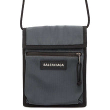 将图像加载到图库查看器中，BALENCIAGA Explorer ShoulderPouch Gray/Black 532298 Nylon
