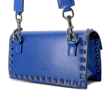 将图像加载到图库查看器中，Valentino Garavani Studded Shoulder Bag Blue Leather
