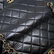 Load image into Gallery viewer, CHANEL Matelasse Double Face ChainShoulder Bag Black Lambskin Size 30
