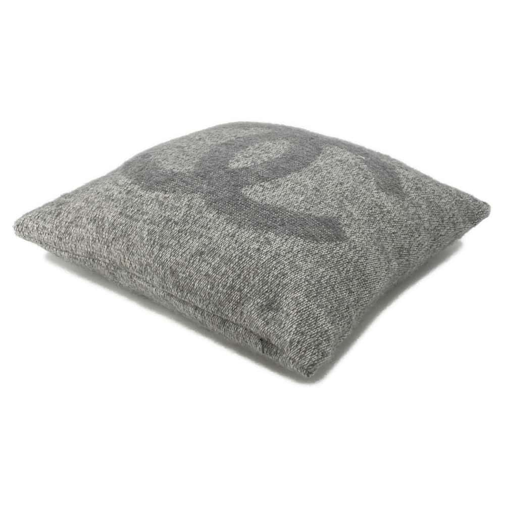 CHANEL CC Logo Cushion Gray Cashmere94% Silk6%– GALLERY RARE Global Online  Store