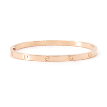 Load image into Gallery viewer, CARTIER Love breath Size SM/16 B6047316 18K Yellow Gold
