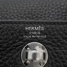 将图像加载到图库查看器中，HERMES Lindy Black Taurillon Clemence Size Mini
