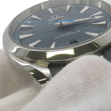 将图像加载到图库查看器中，OMEGA Seamaster Aqua Terra 150M W41mm Stainless Steel Rubber Blue Dial 220.12.41.21.03.002
