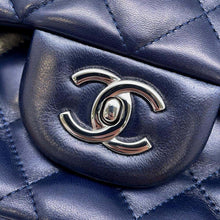 Load image into Gallery viewer, CHANEL Matelasse W Flap ChainShoulder Bag Navy A58600 Lambskin Size 30
