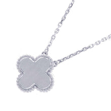 将图像加载到图库查看器中，Van Cleef &amp; Arpels Vintage Alhambra 1PDNecklace Holiday 2022 Collection VCARP9RU00 18K White Gold
