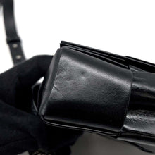 将图像加载到图库查看器中，Bottega Veneta candy cassette Black 667048 Leather
