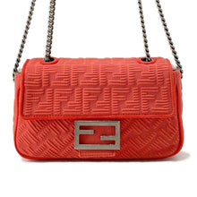 将图像加载到图库查看器中，FENDI Midi Baguette Chain Shoulder Bag Red 8BR793 FabricSuede Leather
