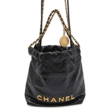 将图像加载到图库查看器中，CHANEL CHANEL 22 ChainHandbag Black AS3980 Shiny Calf Leather Size Mini
