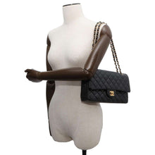 Load image into Gallery viewer, CHANEL Matelasse ChainShoulder Bag Black A01112 Lambskin Size 25
