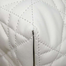 Load image into Gallery viewer, Dior To Jules Macrocannage White M2822OSHJ Calf Leather Size Small
