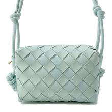 将图像加载到图库查看器中，Bottega Veneta candy loop camera bag Pale Blue 730832 Lambskin Size Candy
