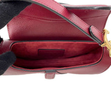 将图像加载到图库查看器中，Dior Saddle bag Red M0447CWVG Leather Size Mini
