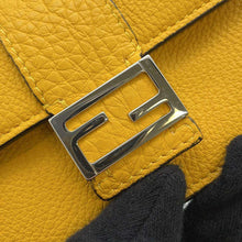 将图像加载到图库查看器中，FENDI Flat Bucket Shoulder Bag Yellow 7M0311 Leather
